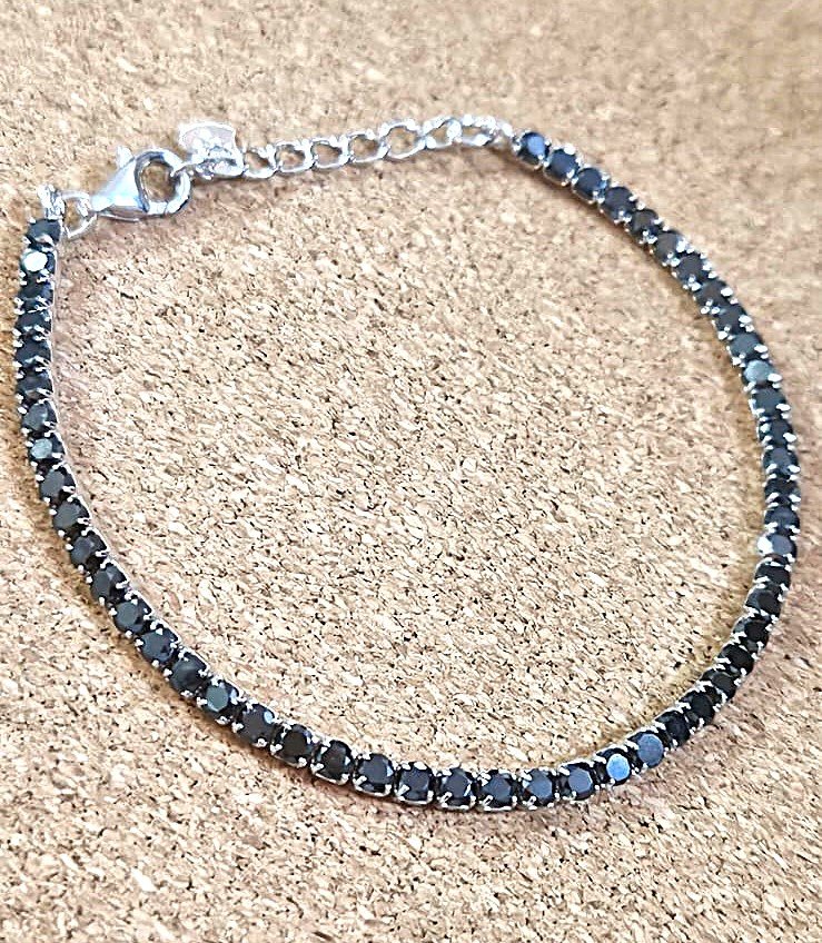 Dark Majesty Stone bracelet Silver