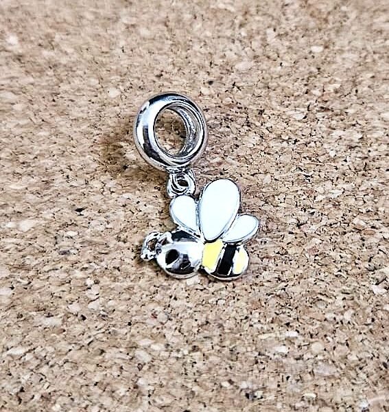 Buzzy Buddy Pendant silver Charm