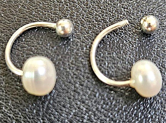 Dewdrop pearl studs silver