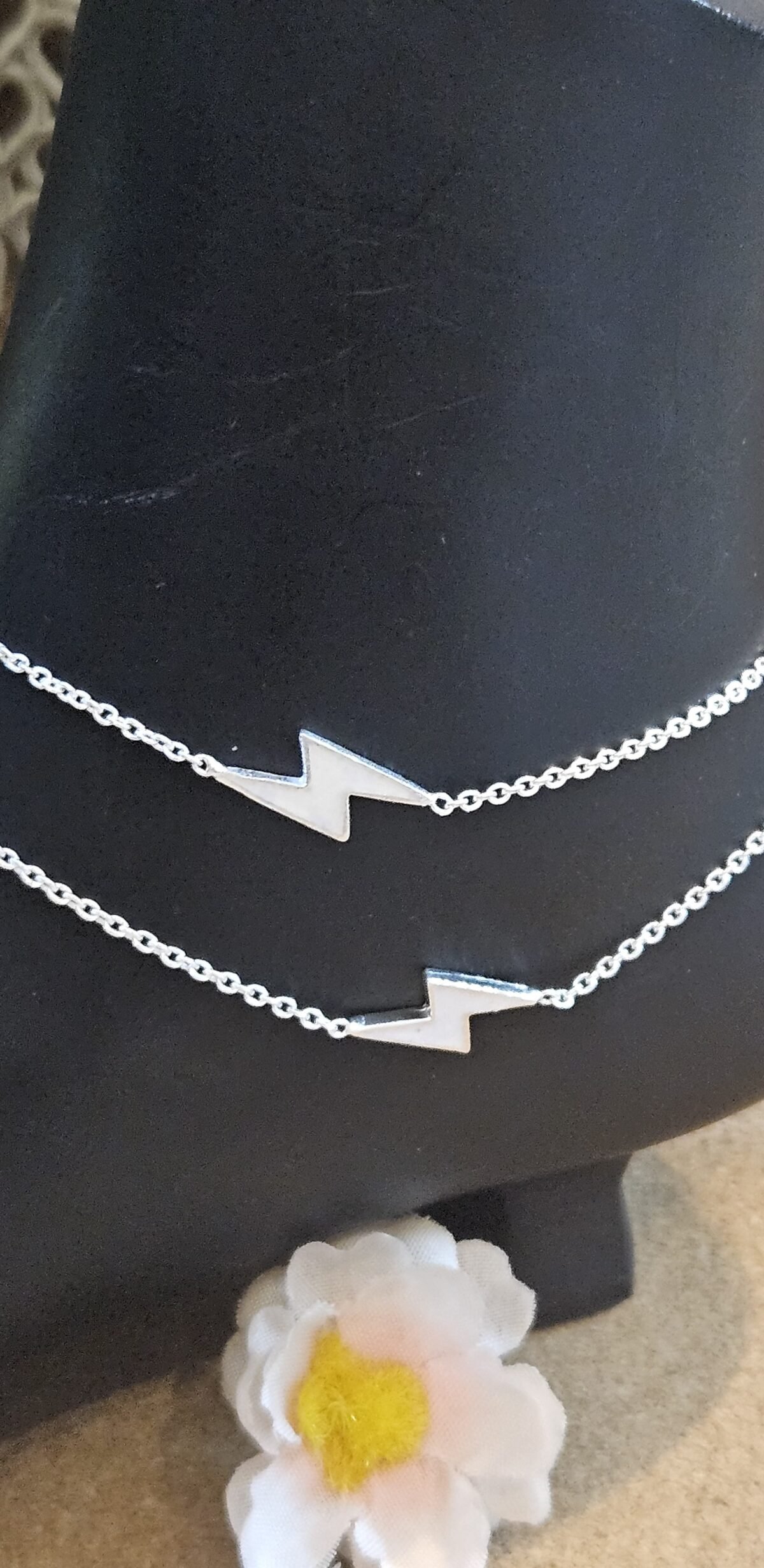 Bolt Shaped Charm Anklet