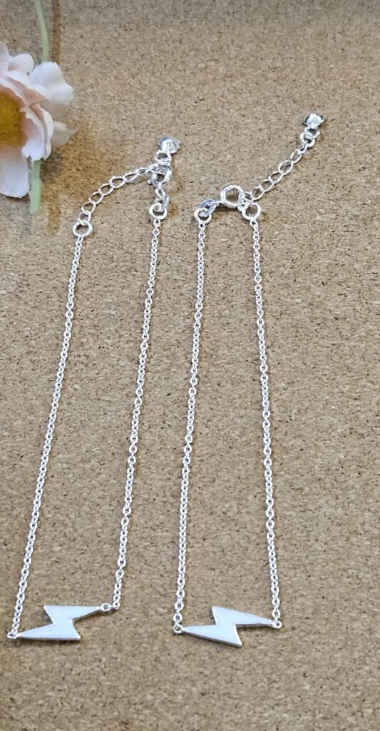 Bolt Shaped Charm Anklet