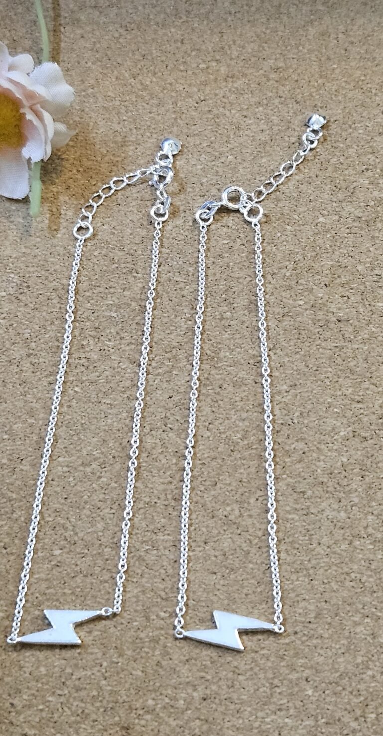 Bolt Shaped Charm Anklet