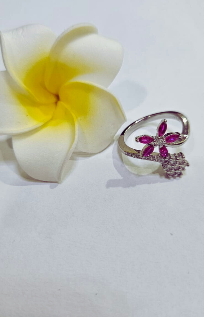 Silver Pinky Petal Ring