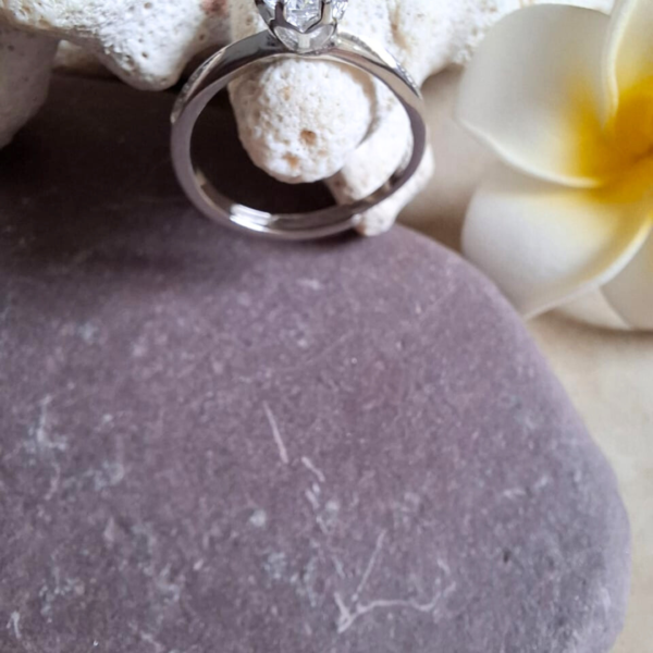 Silver 925 Diamond Ring