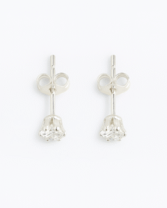 silver studs