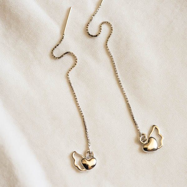 sui dhaga silver earrings
