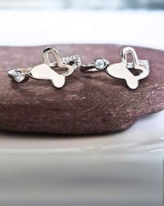 Silver toe ring