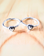 silver toe rings