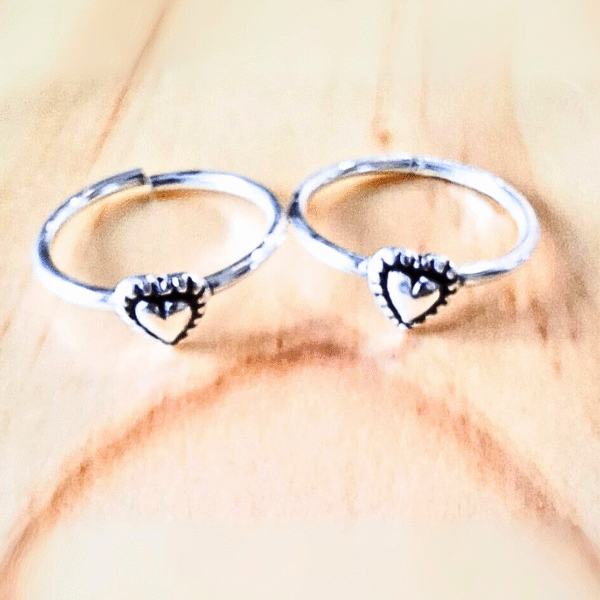 silver toe rings