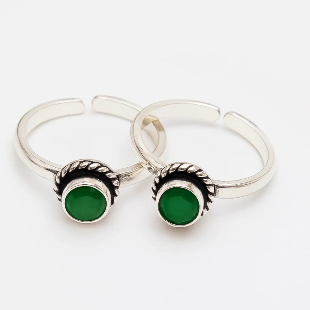 Elegant 925 Silver Adjustable Green Stone Toe Rings